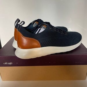 NIB Johnston & Murphy Amherst Navy Knit Sport Men's Shoes Sneakers Size 10 M